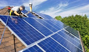 Service d'installation de photovoltaïque et tuiles photovoltaïques à Tence